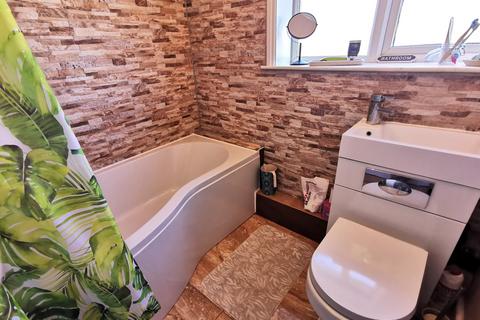 29 Throckmorton Road, Bungay, NR35 1JN