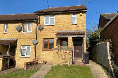 1 bedroom ground floor maisonette to rent, Dorchester Road, Billericay
