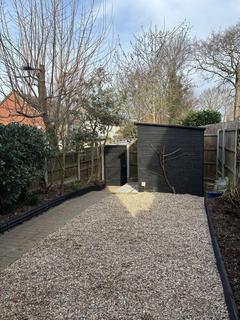 1 bedroom ground floor maisonette to rent, Dorchester Road, Billericay