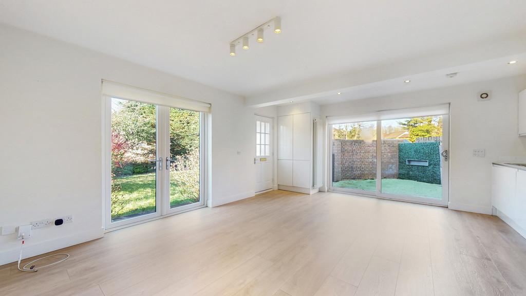5-print-142 Millhouse Drive 13