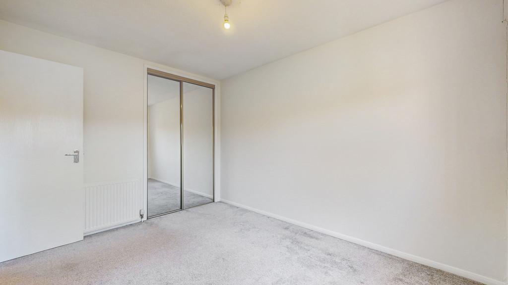 15-print-142 Millhouse Drive 19