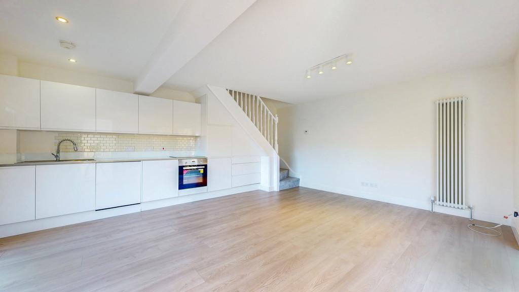 8-print-142 Millhouse Drive 10