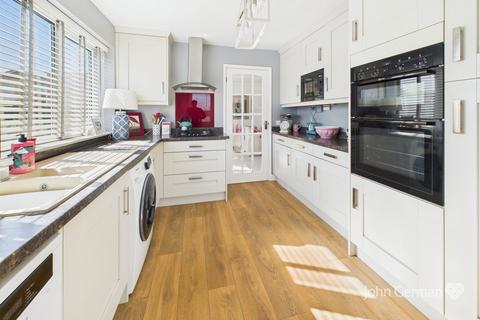 3 bedroom semi-detached house for sale, Sycamore Road, East Leake