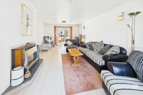 4 bedroom detached house for sale, Brookfield Avenue, Loughborough