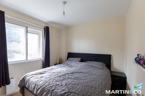 2 bedroom terraced house to rent, Teddesley Grove, Stechford, B33
