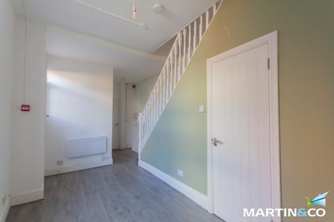 2 bedroom flat to rent, Stirling Road, Edgbaston, B16