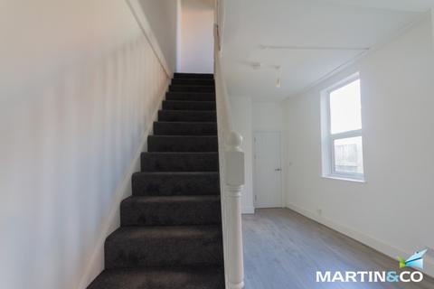 2 bedroom flat to rent, Stirling Road, Edgbaston, B16