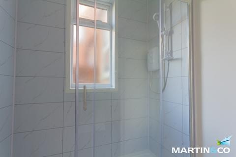 2 bedroom flat to rent, Stirling Road, Edgbaston, B16