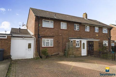 4 bedroom semi-detached house for sale, Bushy Hill Drive, Surrey GU1