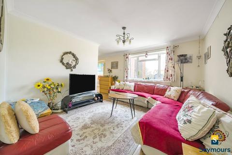 4 bedroom semi-detached house for sale, Bushy Hill Drive, Surrey GU1
