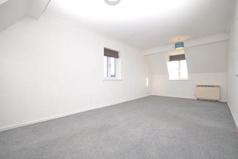 2 bedroom flat to rent, Canvey Walk, Springfield