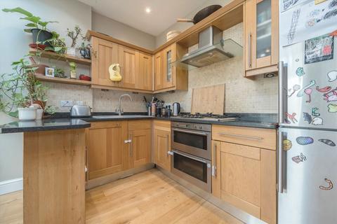 96 Cranmer Avenue, London, W13 9XU