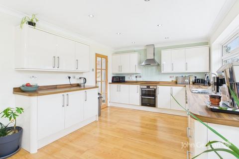 37 Lawn Avenue, Etwall, Derby, DE65 6JB