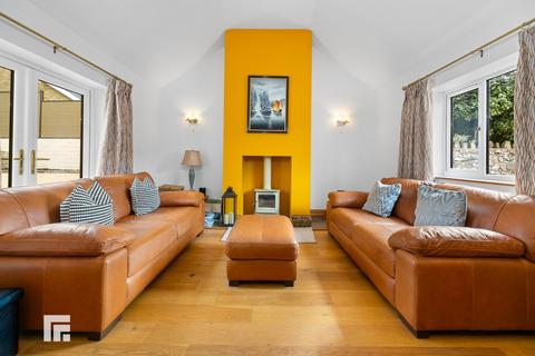 5 bedroom detached house for sale, St. Brides-super-ely