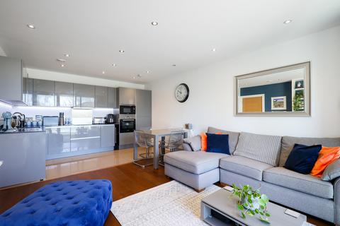 Flat 15, Verdant House Levett Square, Richmond, TW9 4FE