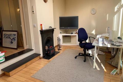 4 bedroom semi-detached house for sale, Locket Road, Harrow HA3