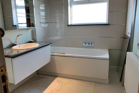 150 Locket Road, Wealdstone, Harrow, HA3 7NZ