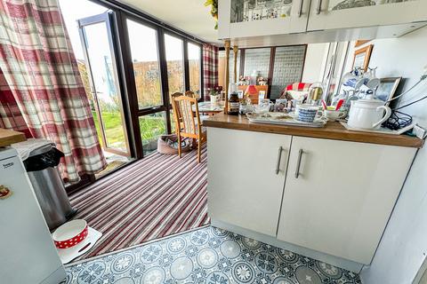 undefined, Dobbin Close, Covingham SN3