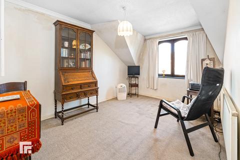 2 bedroom apartment for sale, Romilly Road, Canton, Cardiff