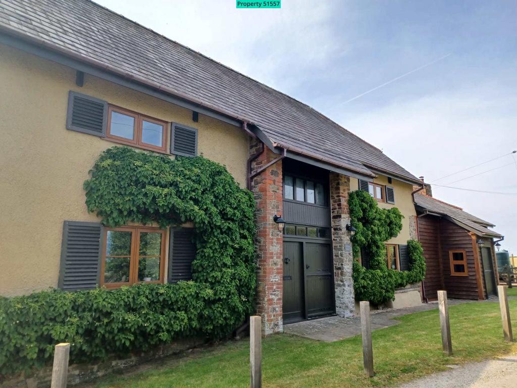 House Front Aspect