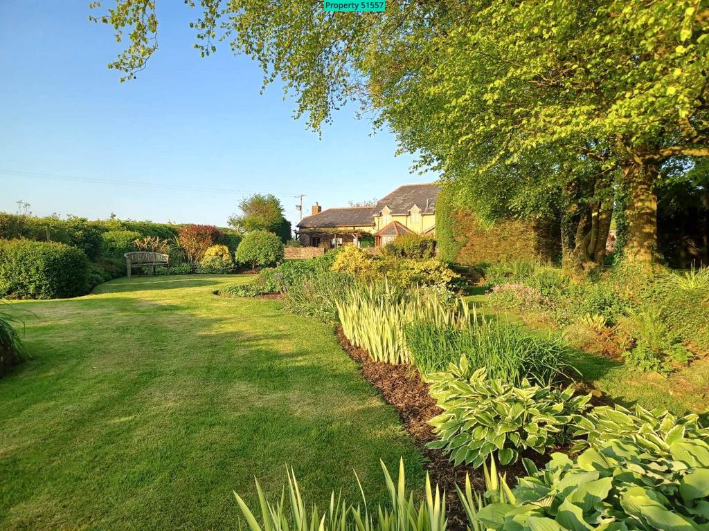Middle Gardens