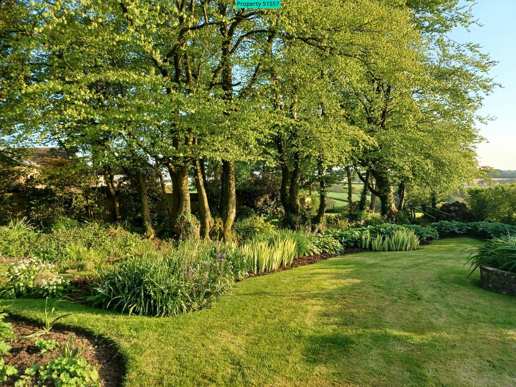Middle Gardens