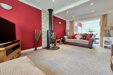 undefined, Barton Mews, Parkham