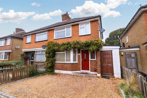 76 Rydens Way, Woking, GU22 9DN