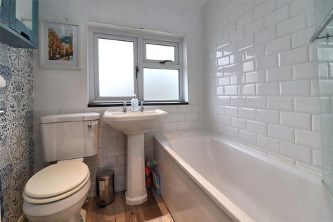 76 Rydens Way, Woking, GU22 9DN
