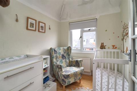76 Rydens Way, Woking, GU22 9DN