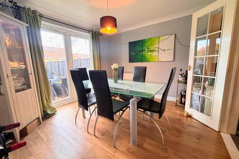 4 bedroom detached house for sale, Villa Way, Wootton Fields, Northampton NN4