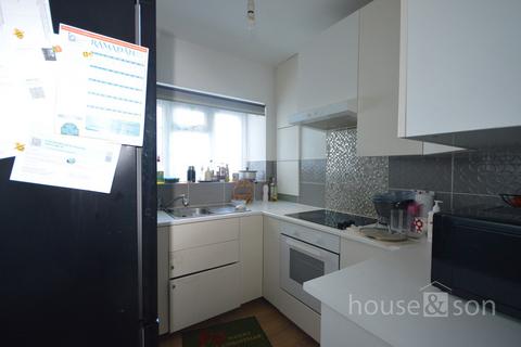 2 bedroom ground floor flat for sale, Wimborne Road, Bournemouth