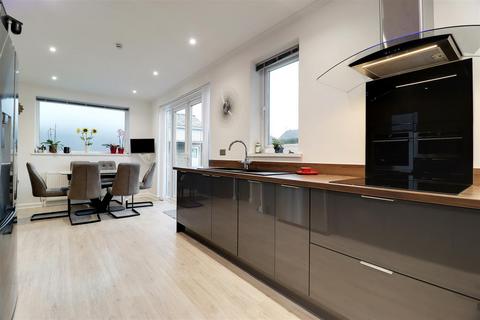 undefined, Skillings Lane, Brough