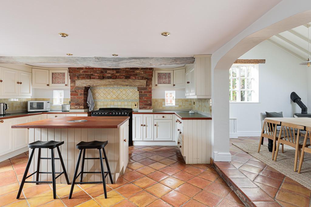 Oakwood barn 10