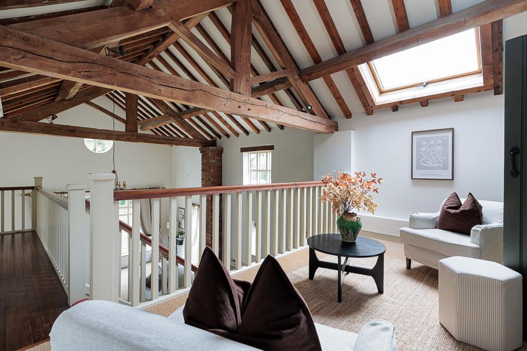 Oakwood barn 25