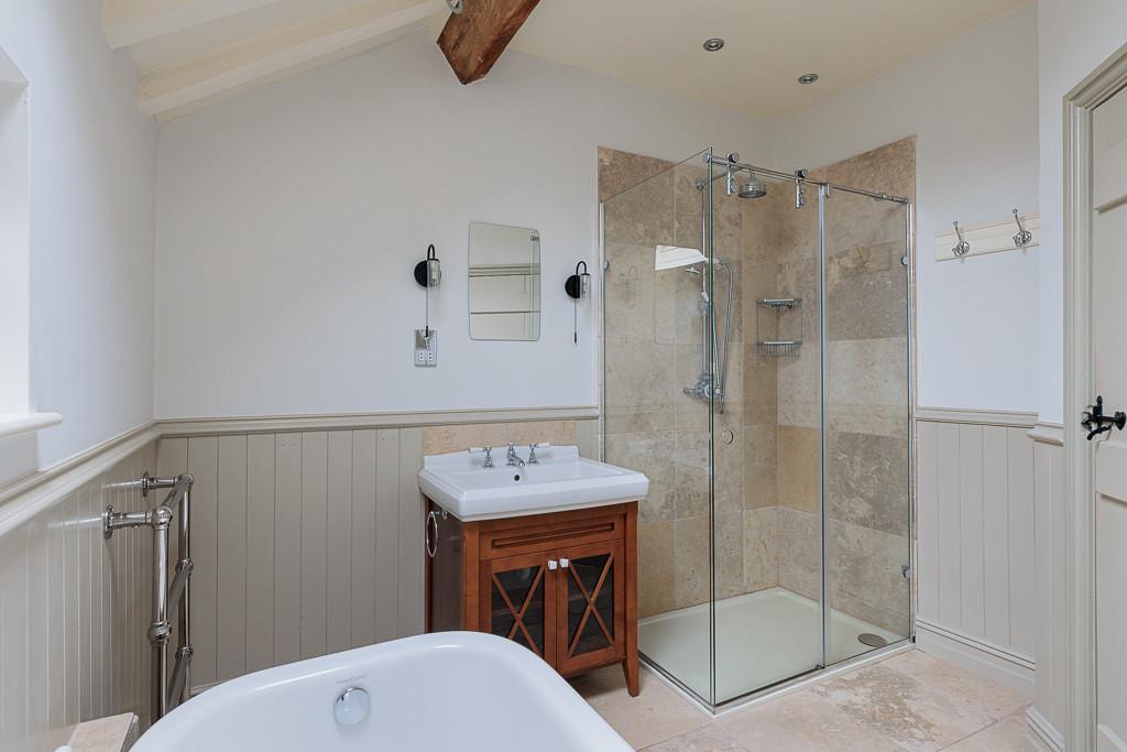 Oakwood barn 30