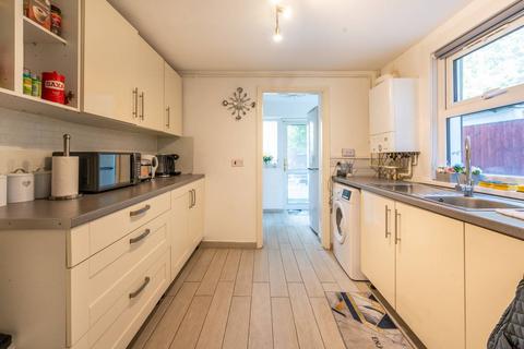3 bedroom house to rent, Morley Road, Stratford, London, E15