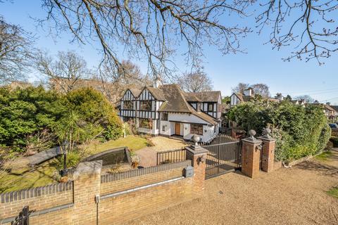 undefined, Ashley Park Crescent, Walton On Thames, Surrey, KT12