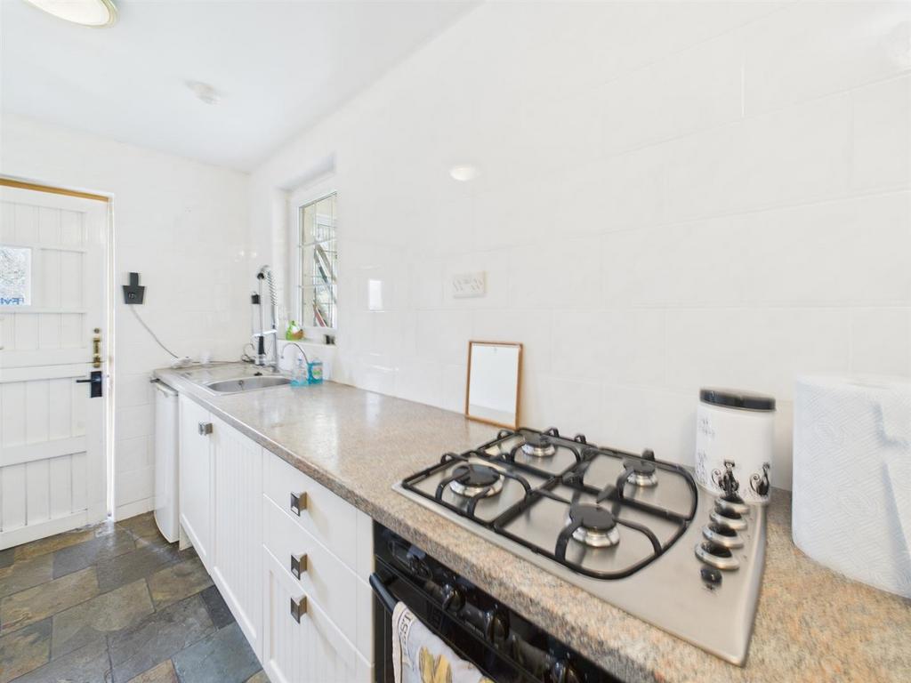 Aparment kitchen
