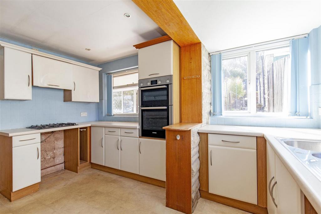 Kitchen-3.jpg