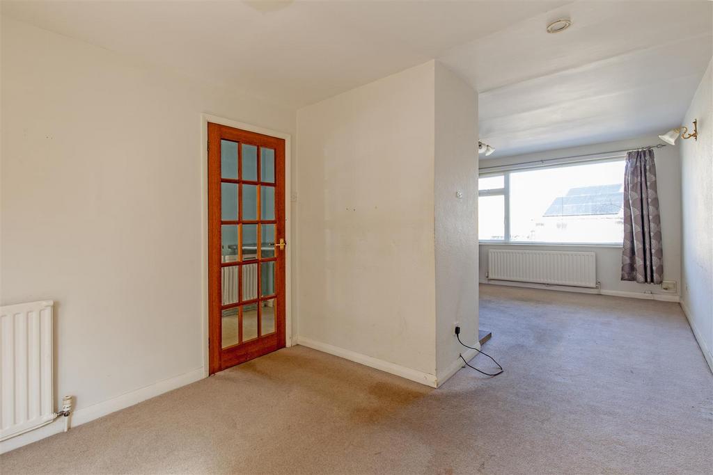 Dining Area-1.jpg