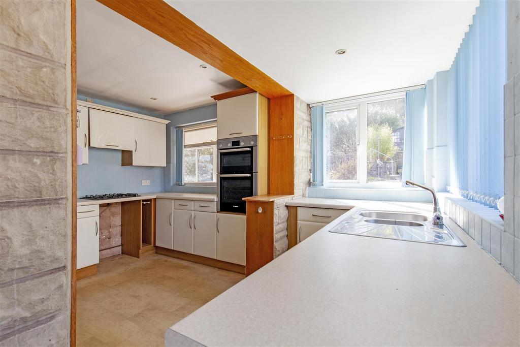 Kitchen-2.jpg