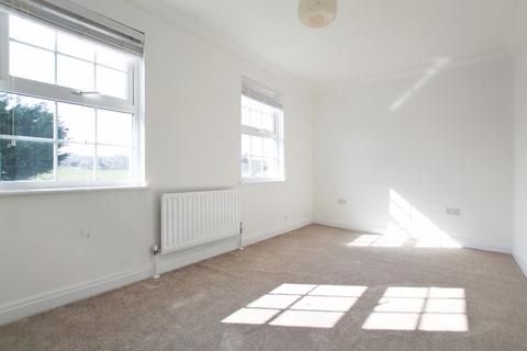 8 Calvert Drive, Dartford, DA2 7GA