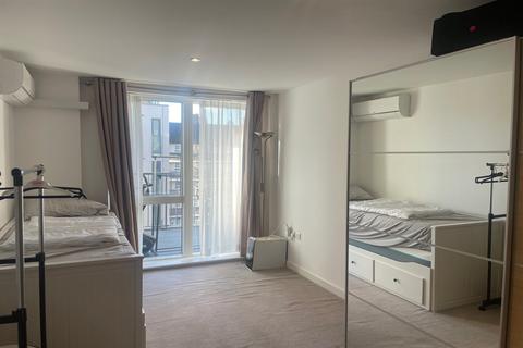 2 bedroom apartment to rent, Valentine Apartment, Southwark, 117 Weston Street, London, SE1
