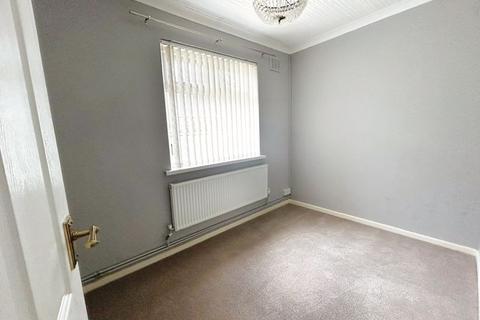 2 bedroom bungalow to rent, Merlin Crescent, Bridgend
