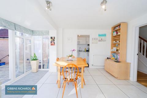 undefined, Aginhills Drive, Taunton