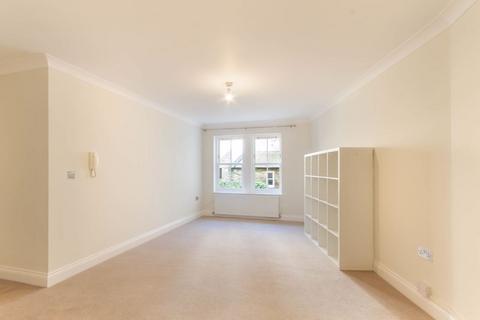 2 bedroom apartment for sale, Hotspur Court, Alnwick, Northumberland