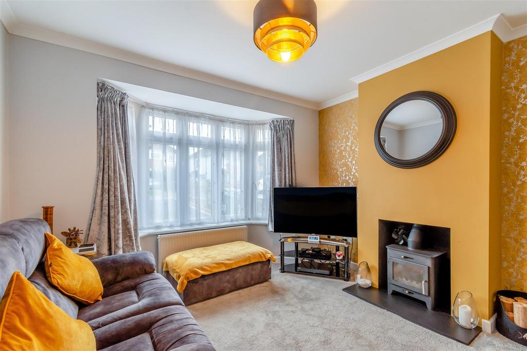 8584717-interior04.jpg