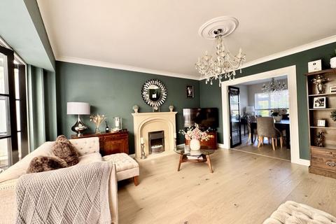 13 Poplar Rise, Sutton Coldfield, B74 4HT