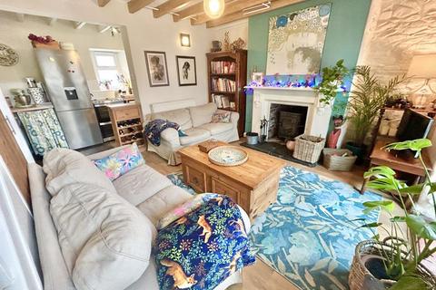 2 bedroom cottage for sale, Gilfach Road, Penmaenmawr